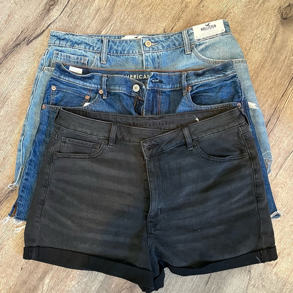SOLD Bundle American Eagle and Hollister Shorts